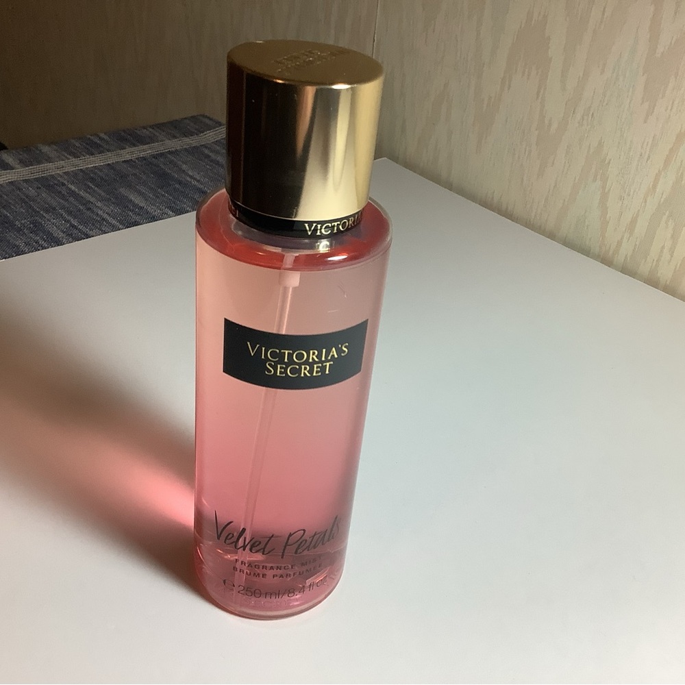 Victoria’s Secret velvet petals.